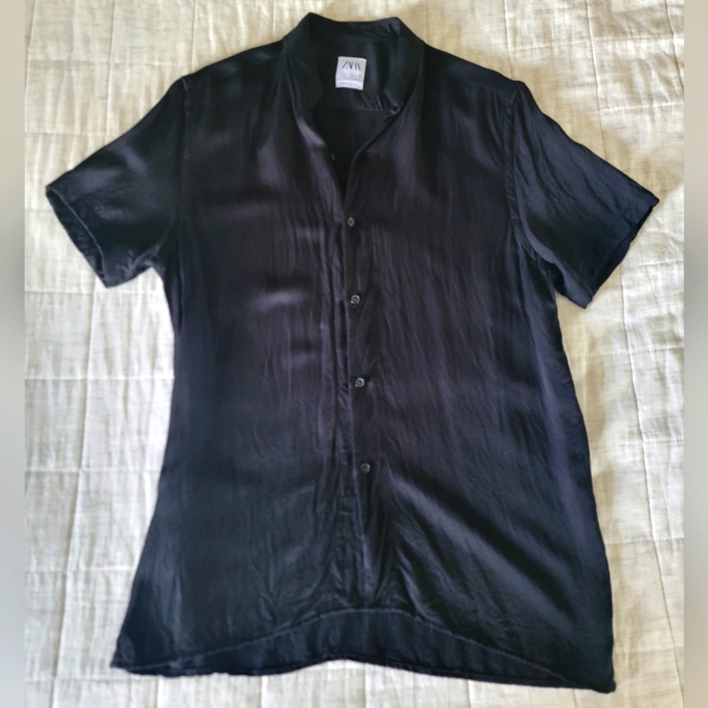 ZARA short sleeve colarless shirt